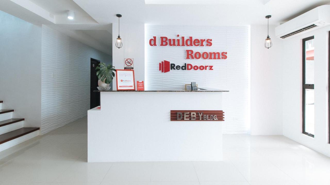 Reddoorz Plus At Dbuilders Poblacion Bgc 达义 外观 照片